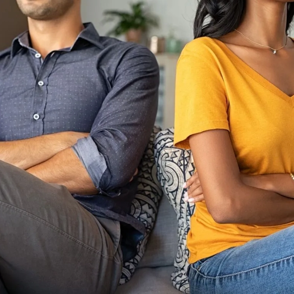 الزوج المسيطر